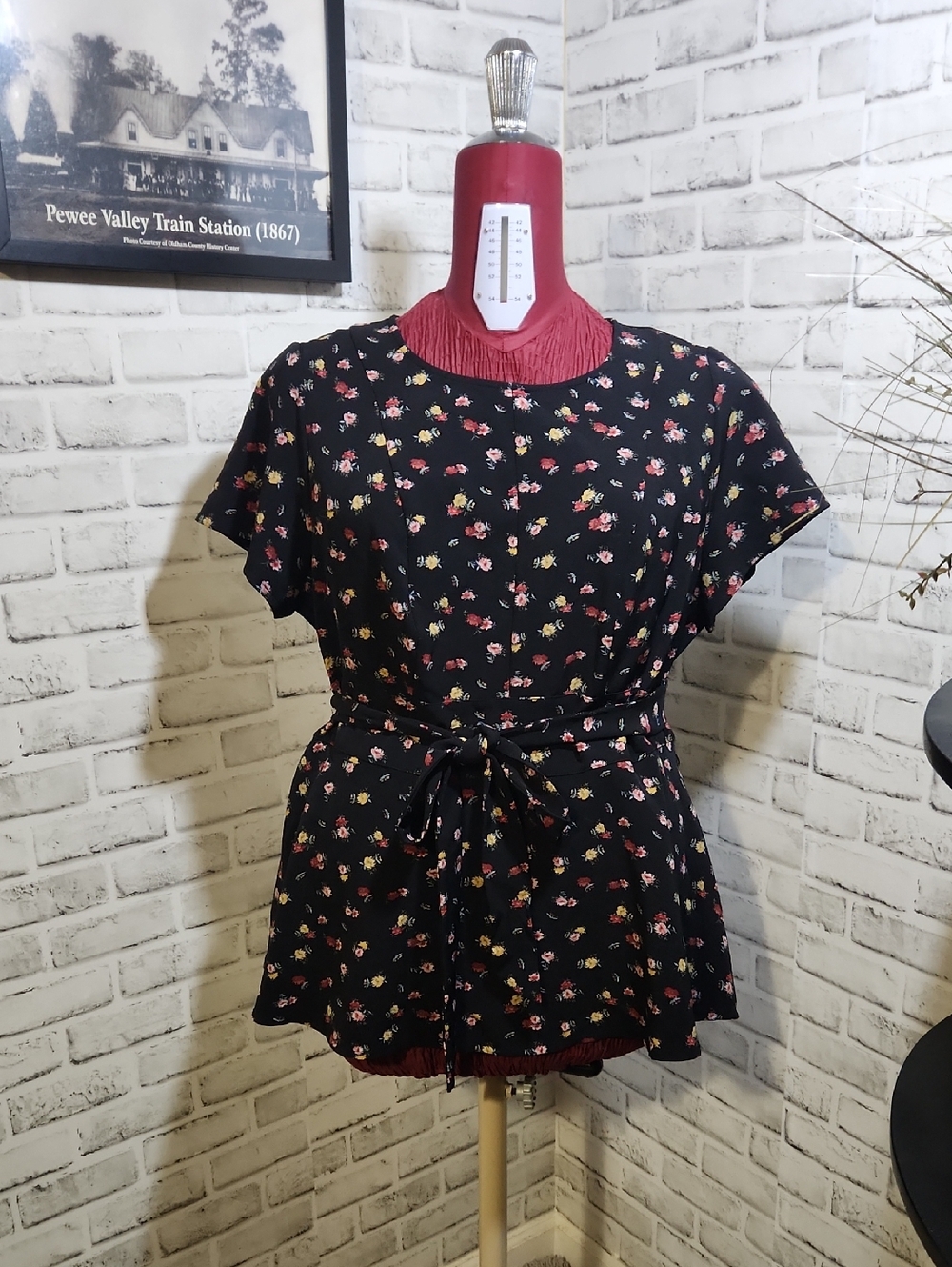 Lane Bryant Black Floral Tie-Waist Tunic